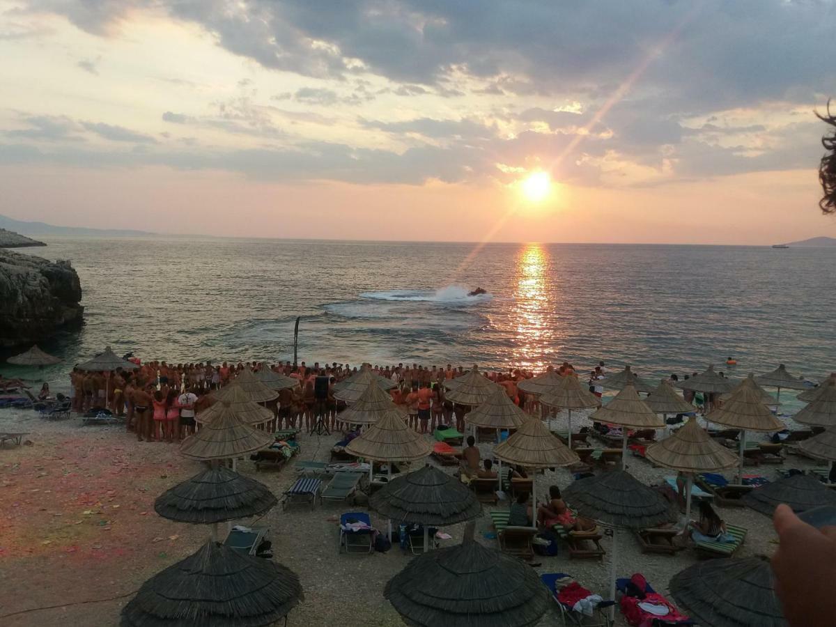 Apartments Vila Ardi Sarandë 外观 照片