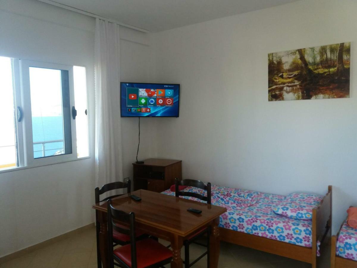 Apartments Vila Ardi Sarandë 外观 照片