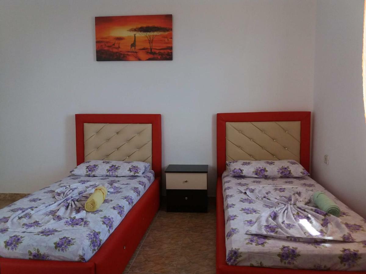 Apartments Vila Ardi Sarandë 外观 照片